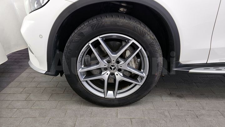 Mercedes Benz GLC Class 2018 — 5