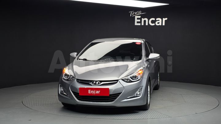 Hyundai Avante 2015 — 3