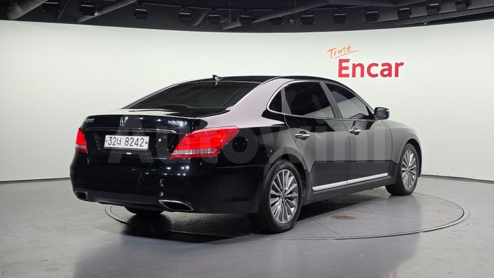 Hyundai Equus 2014 — 2