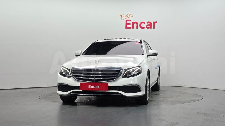 Mercedes Benz E Class 2019 — 3