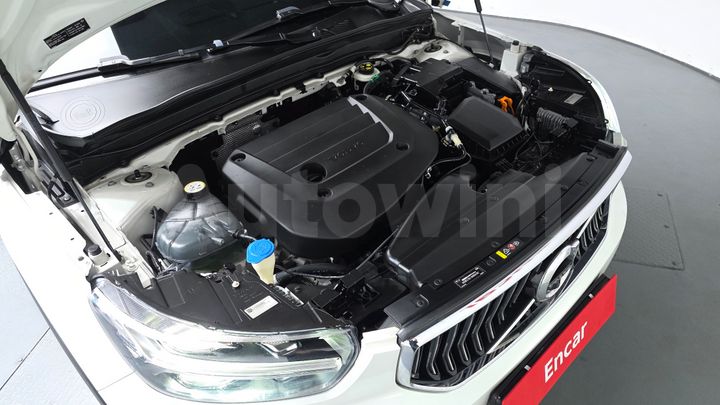 Volvo XC40 2021 — 5