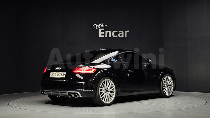 Audi TTS