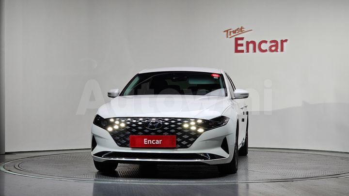 Hyundai Grandeur 2022 — 3