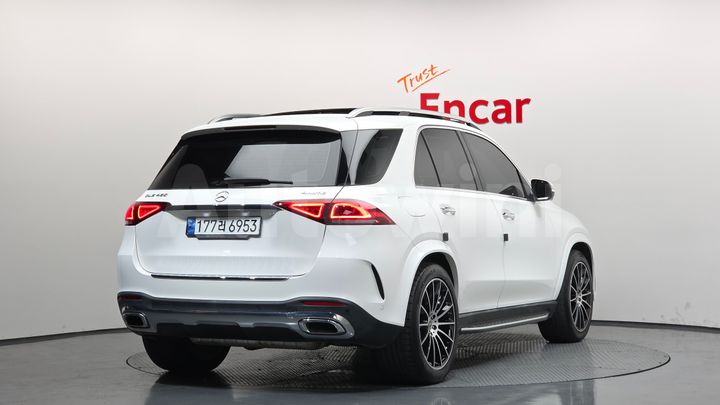 Mercedes Benz GLE Class 2023 — 2