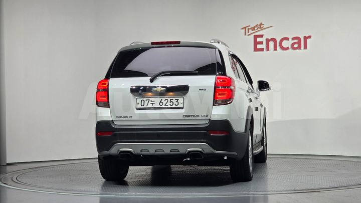 Chevrolet Captiva 2015 — 4