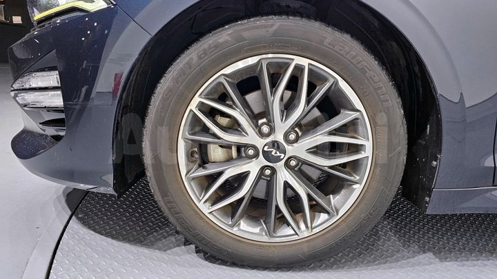 Kia K5 2022 — 5