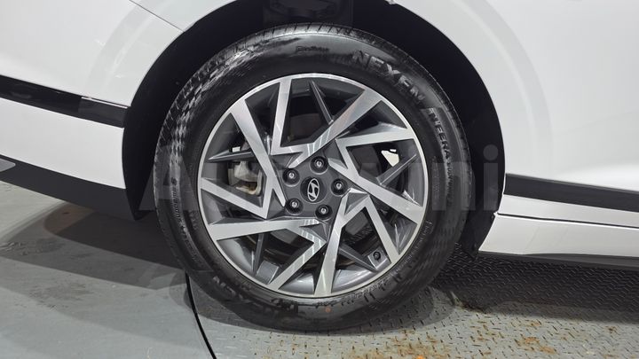 Hyundai Grandeur 2024 — 5