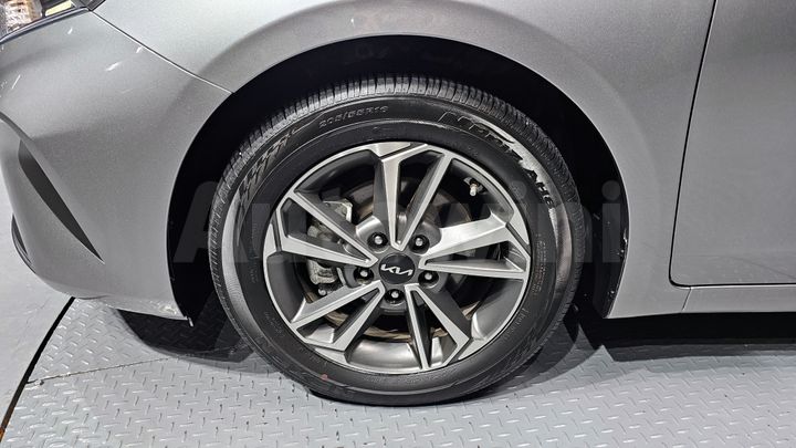 Kia K3 2024 — 5