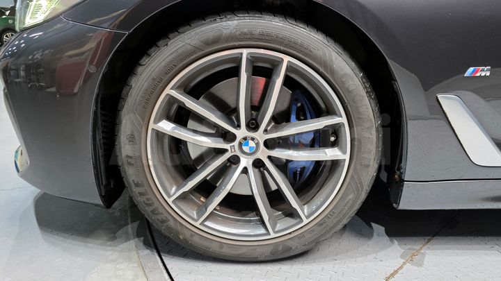 BMW 5 Series 2022 — 5