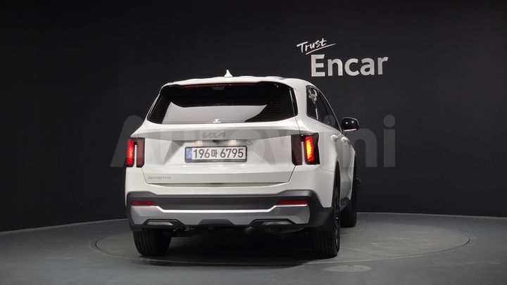 Kia Sorento 2025 — 4