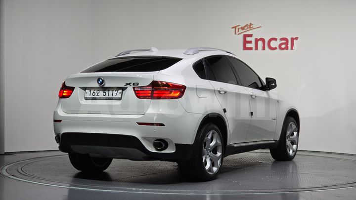 BMW X6 2013 — 2