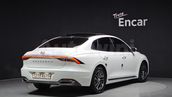 Hyundai Grandeur 2022 — 2