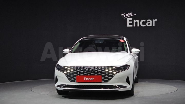 Hyundai Grandeur 2022 — 3