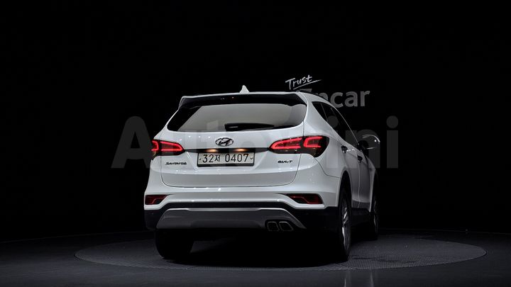 Hyundai SantaFe 2016 — 4