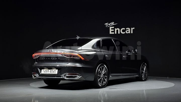 Hyundai Grandeur 2021 — 2