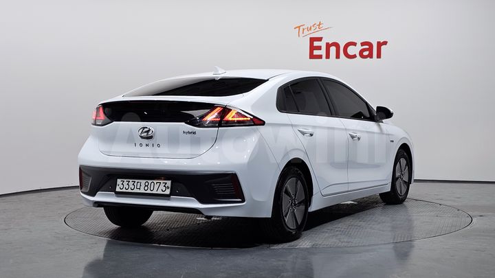 Hyundai Ioniq 2020 — 2