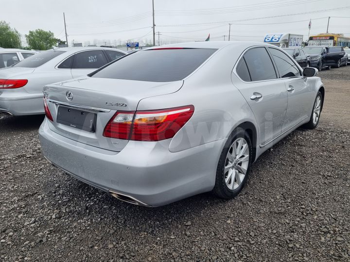 Lexus LS 2012 — 5