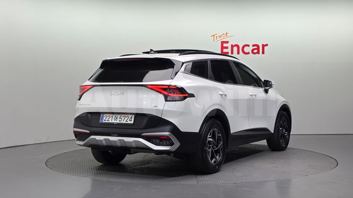 Kia Sportage 2023 — 2