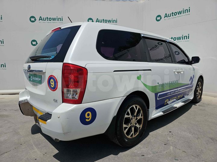 Kia Carnival 2014 — 5