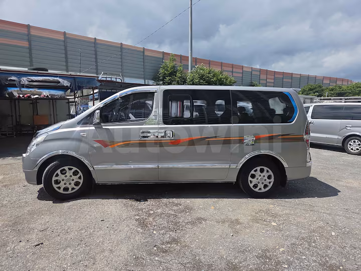 Hyundai Starex 2012 — 5