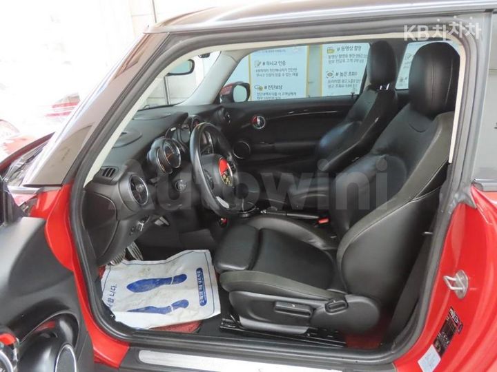 Mini Cooper 2015 — 5