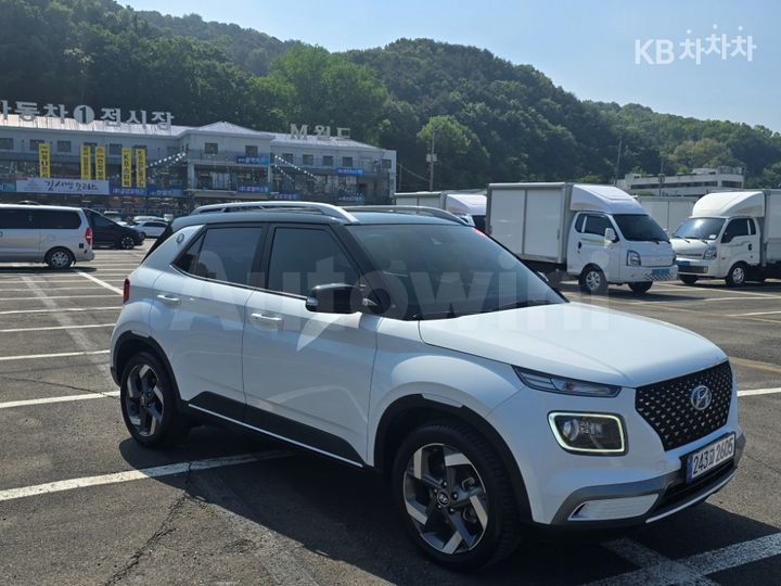 Hyundai Venue 2020 — 3