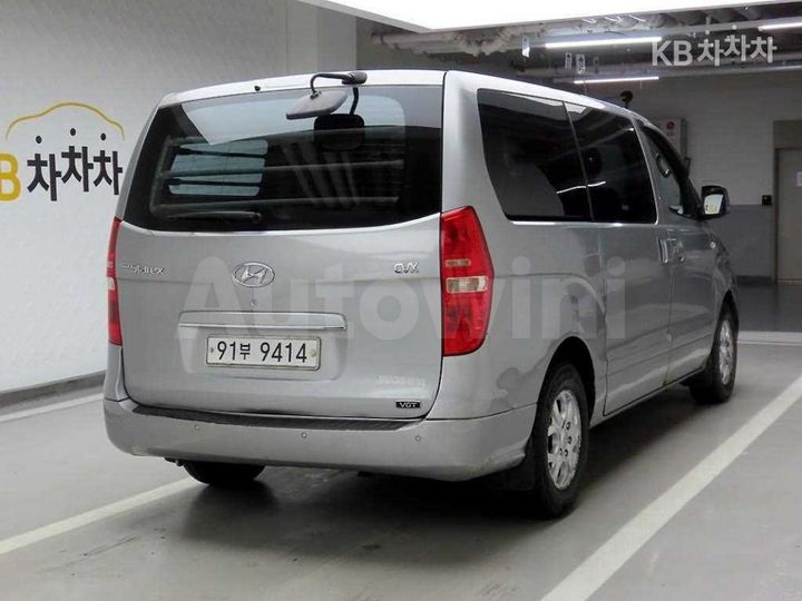 Hyundai Starex 2011 — 4
