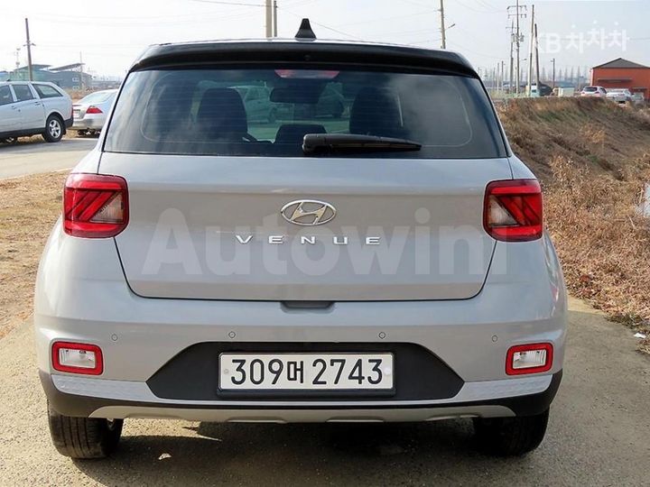 Hyundai Venue 2024 — 4