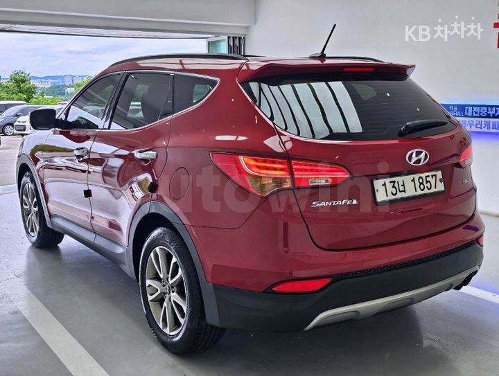 Hyundai SantaFe 2014 — 3
