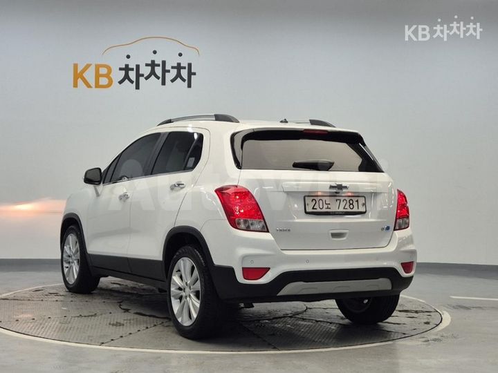 Chevrolet Trax 2019 — 2
