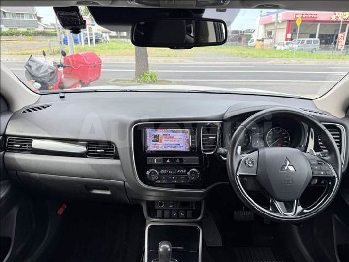 Mitsubishi Outlander 2018 — 2