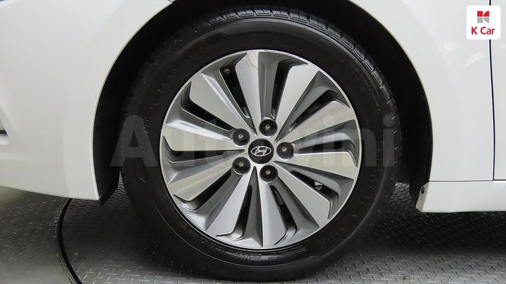 Hyundai Grandeur 2015 — 5