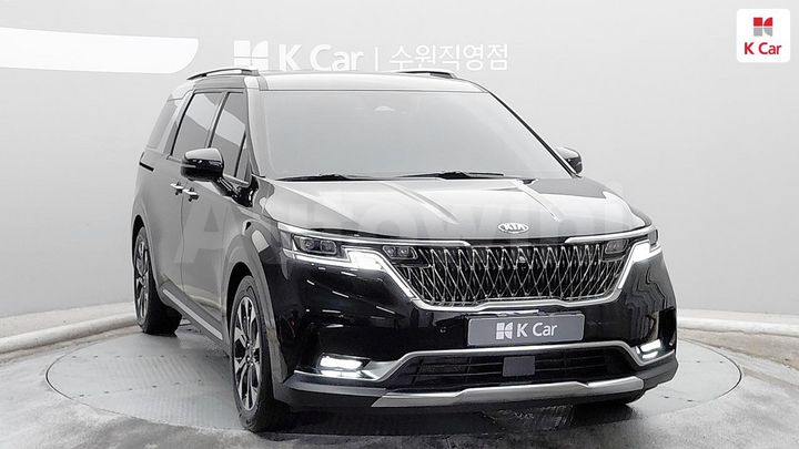 Kia Carnival 2021 — 3