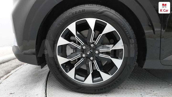Kia Carnival 2021 — 5
