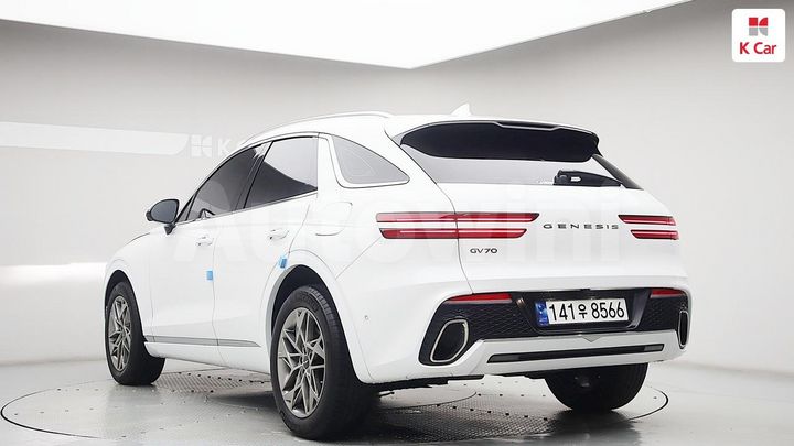 Genesis GV70 2023 — 2