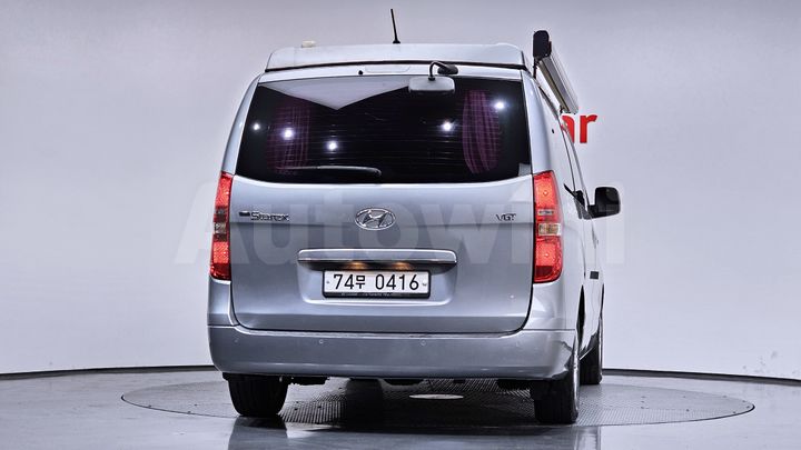 Hyundai Starex 2018 — 4