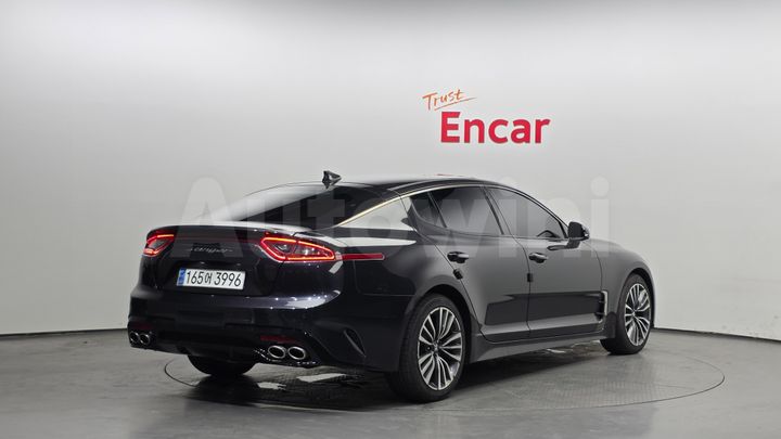 Kia Stinger 2018 — 2