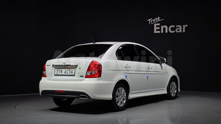 Hyundai Verna