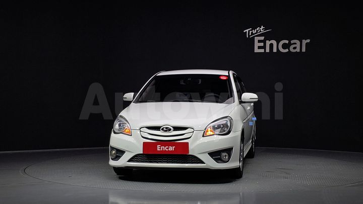 Hyundai Verna 2011 — 3