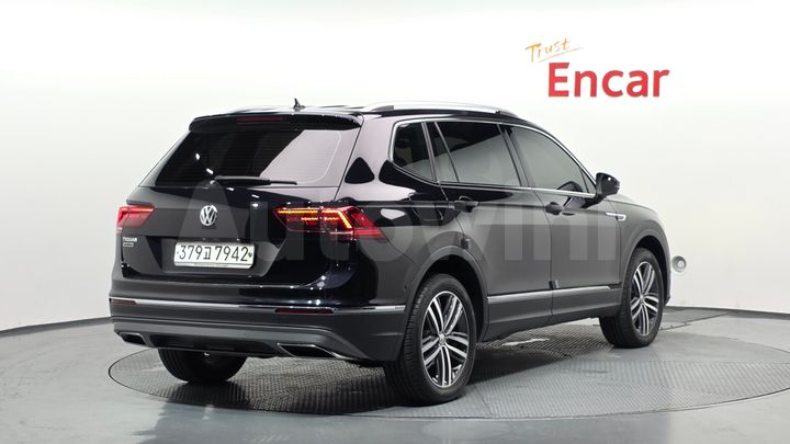 Volkswagen Tiguan 2020 — 2
