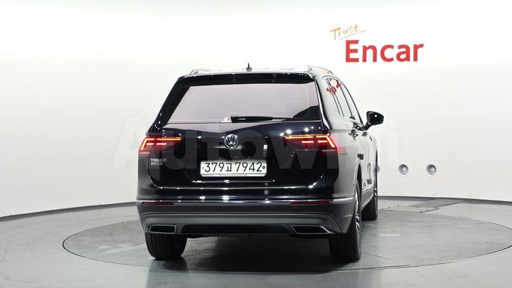 Volkswagen Tiguan 2020 — 4