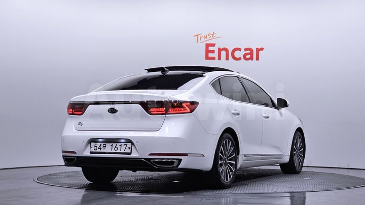Kia K7 2019 — 2