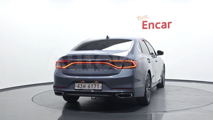 Hyundai Grandeur 2018 — 4
