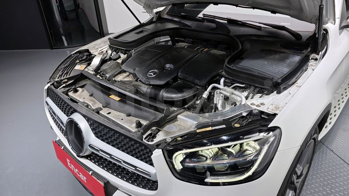 Mercedes Benz GLC Class 2022 — 5