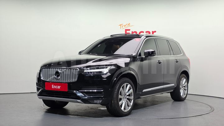 Volvo XC90 2018 — 2