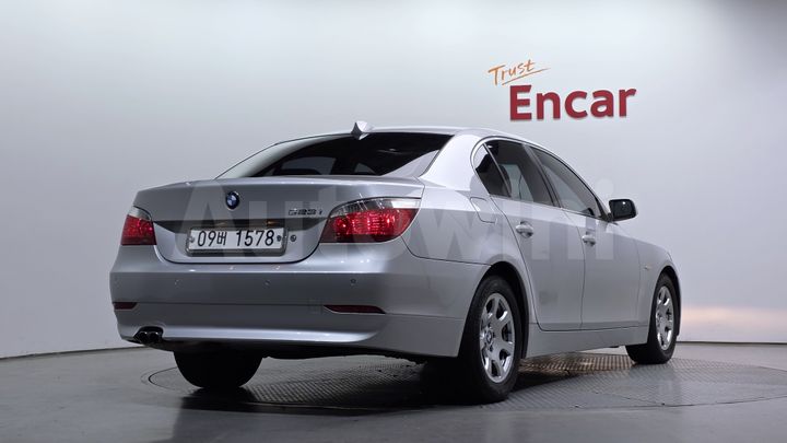 BMW 5 Series 2006 — 2