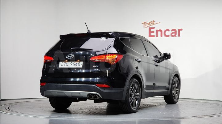 Hyundai SantaFe 2013 — 2