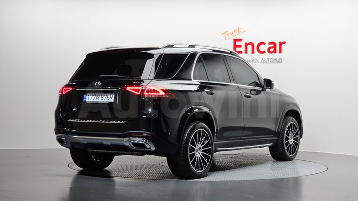 Mercedes Benz GLE Class 2023 — 2