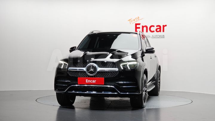 Mercedes Benz GLE Class 2023 — 3