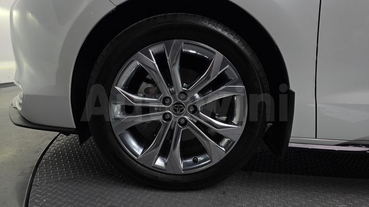 Toyota Sienna 2022 — 5